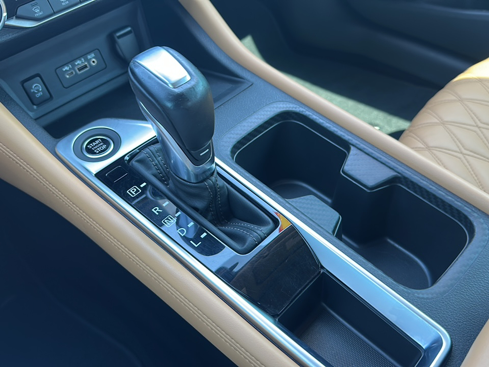 2024 Nissan Sentra SV photo 12