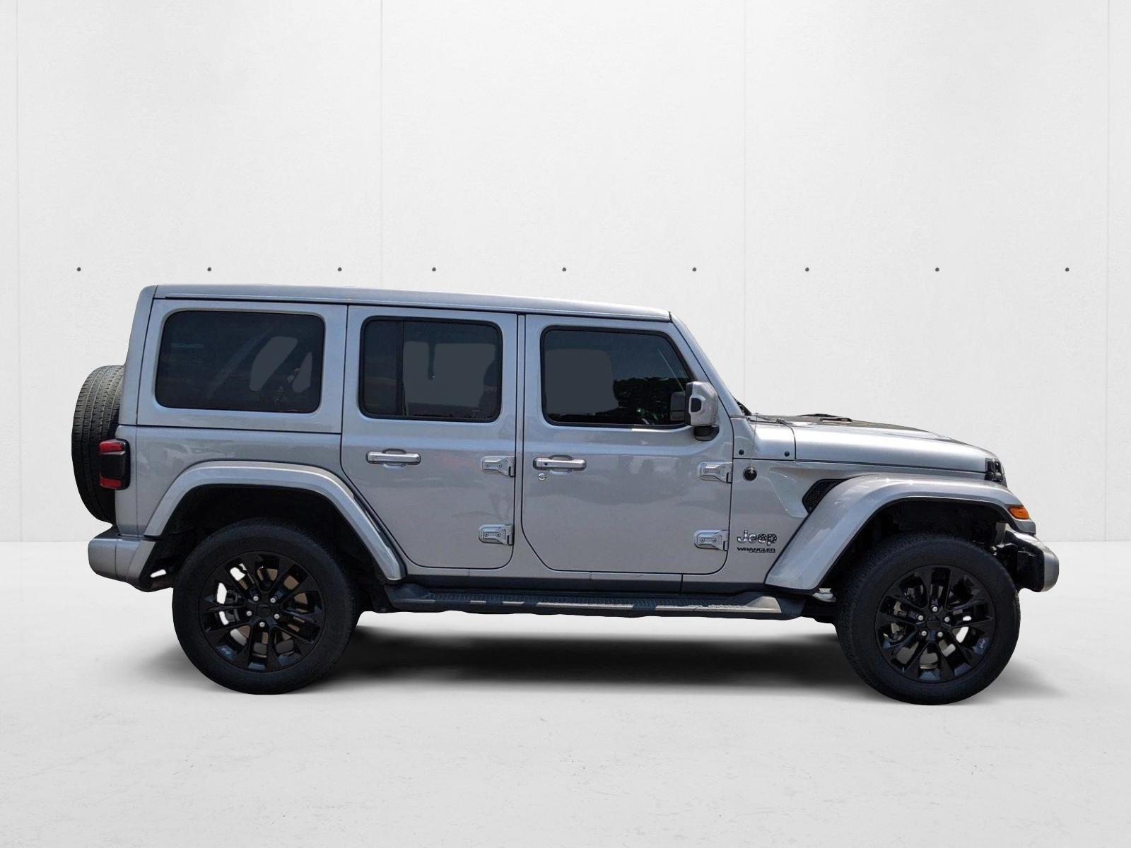 2021 Jeep Wrangler Unlimited Sahara High Altitude photo 4