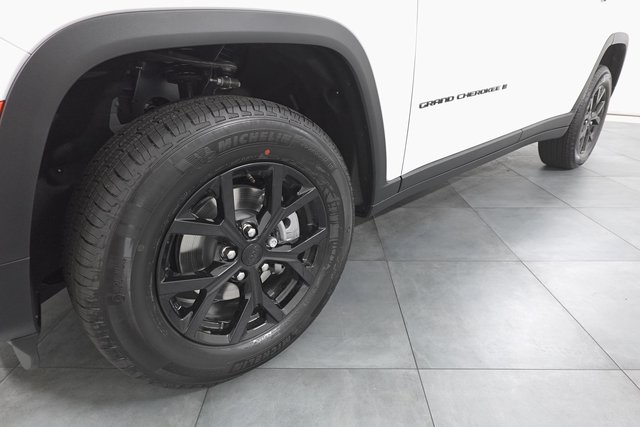 2025 Jeep Grand Cherokee Altitude X photo 27