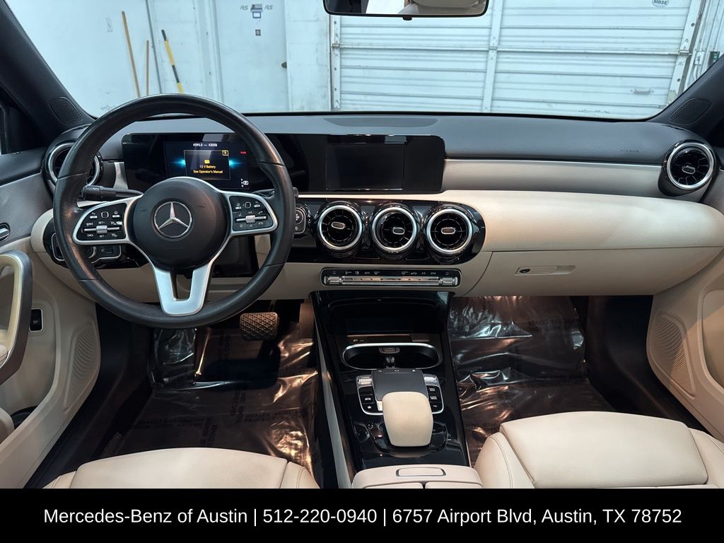 2019 Mercedes Benz A 220 photo 16