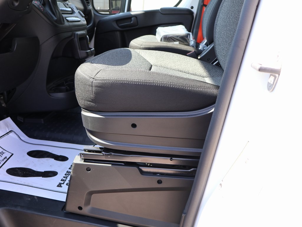 2025 Ram ProMaster 2500 photo 15