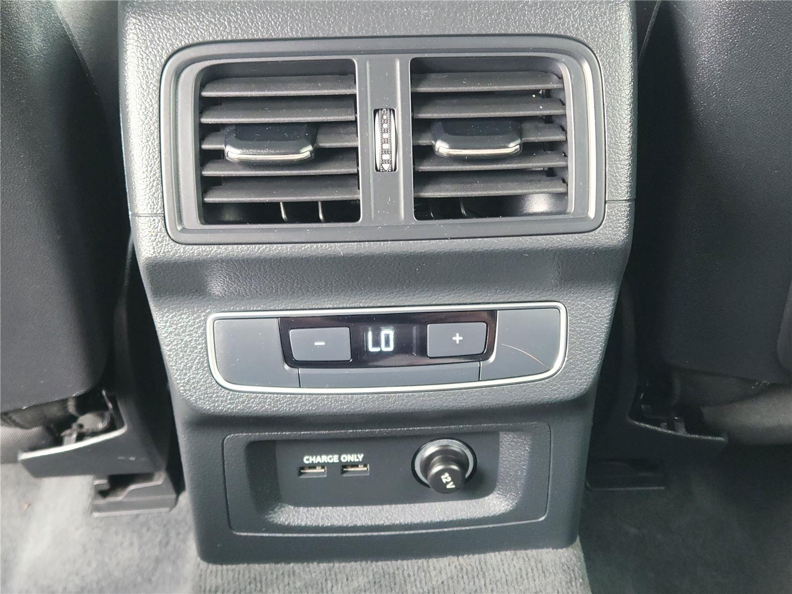 2023 Audi Q5 S line Premium Plus photo 10