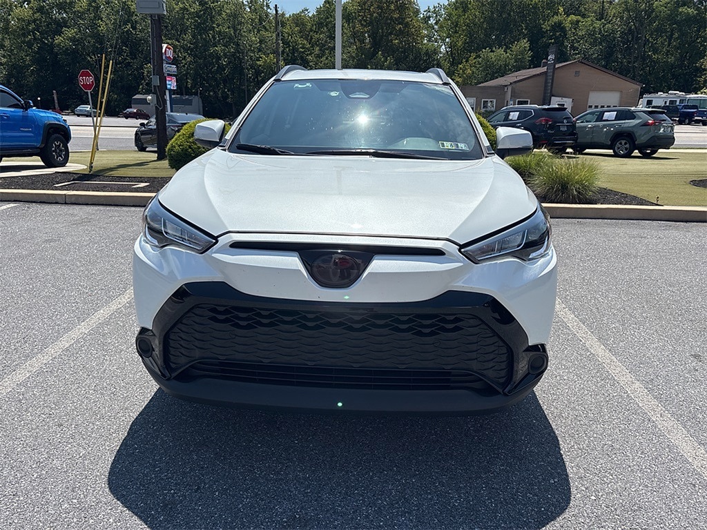 2023 Toyota Corolla Hybrid SE photo 2