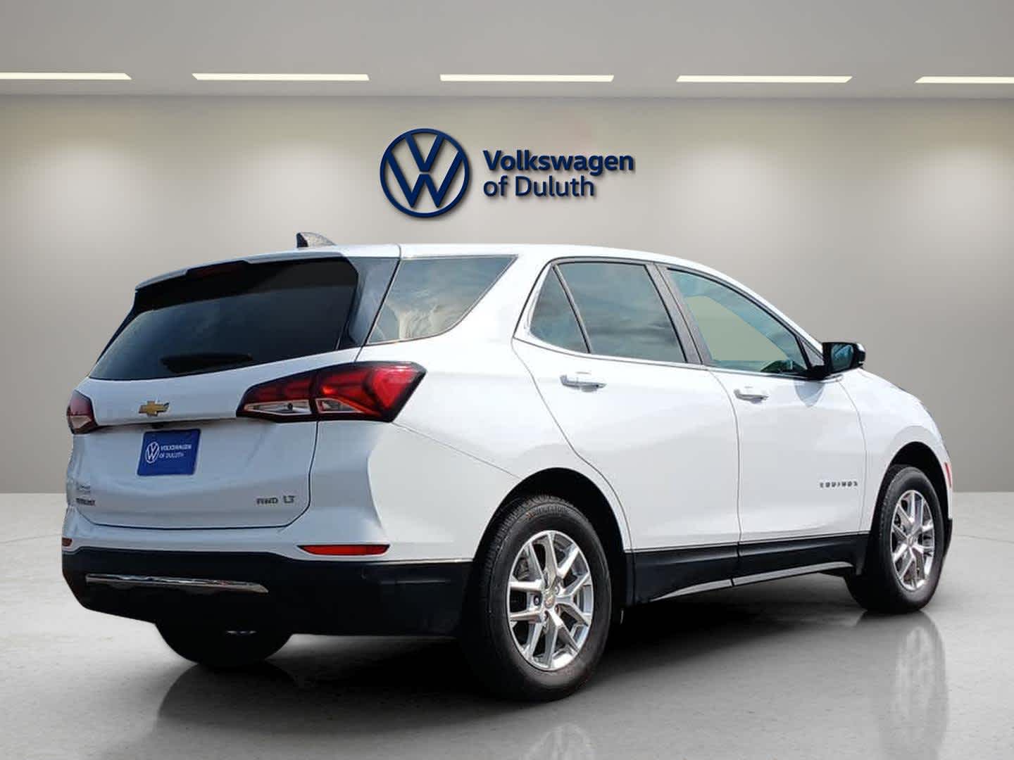 2024 Chevrolet Equinox LT photo 4