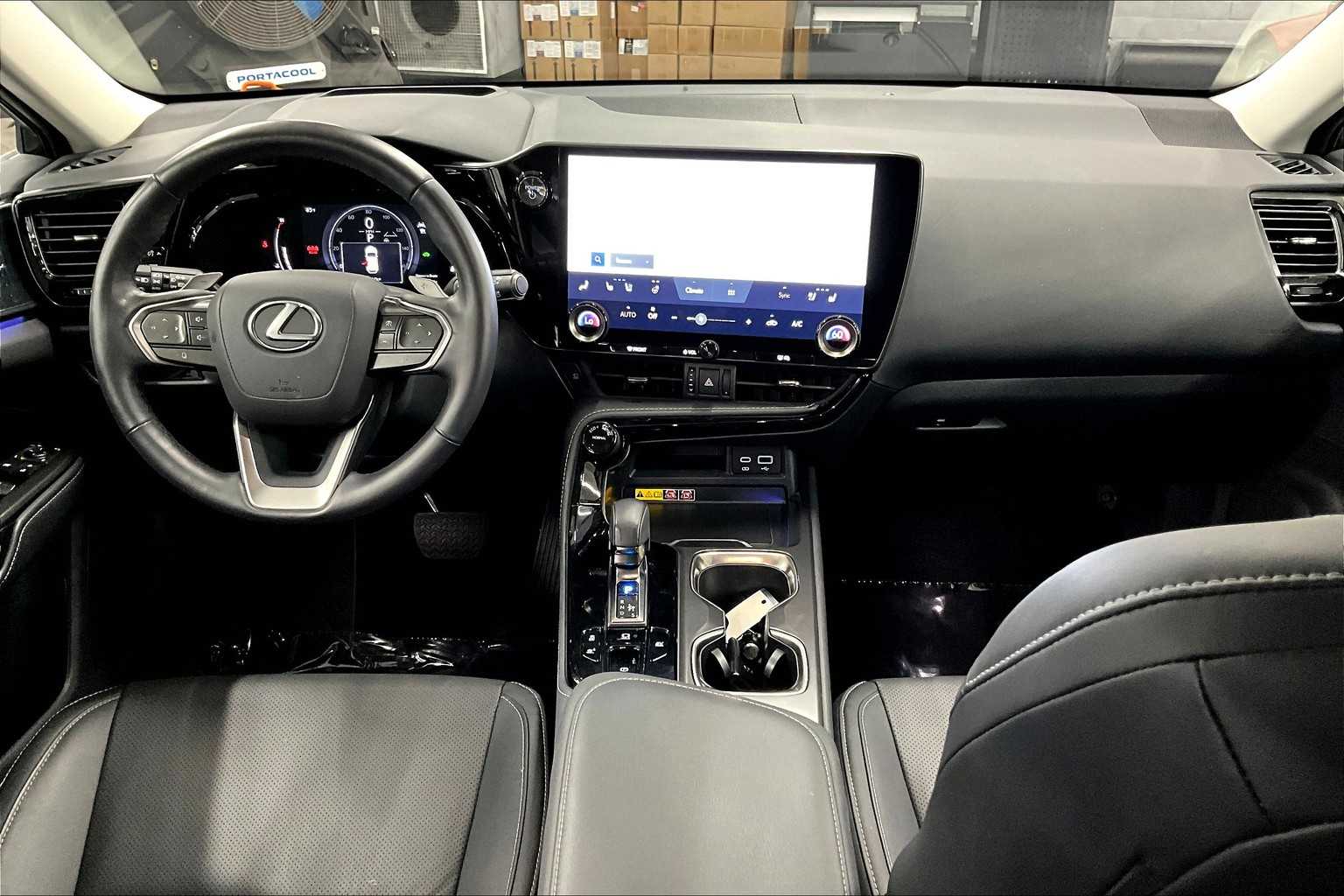 2025 Lexus NX Premium AWD photo 12