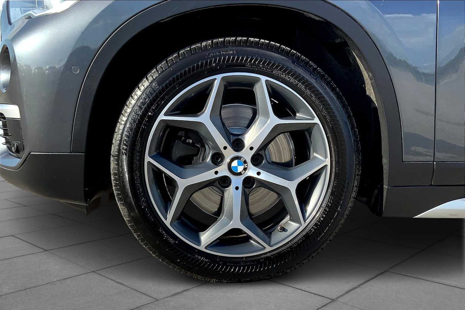 2017 Bmw X1 sDrive28i photo 9