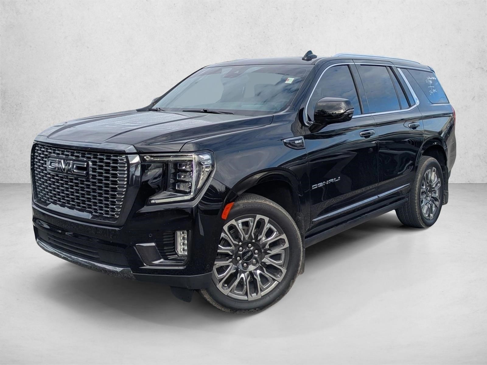 2023 GMC Yukon Denali Ultimate's photo