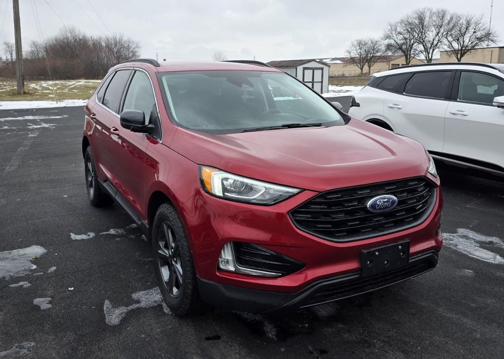 2022 Ford Edge SEL's photo