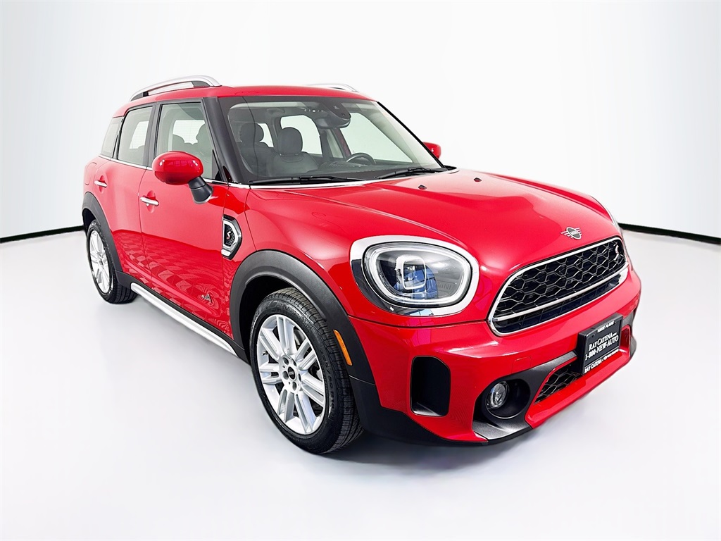 2024 MINI Countryman S's photo