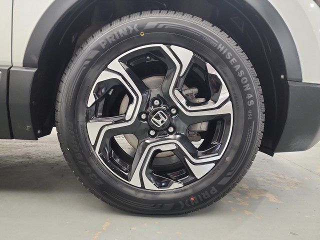 2017 Honda CR-V Touring photo 33