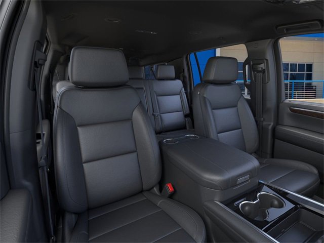 2026 Chevrolet Suburban LT photo 13