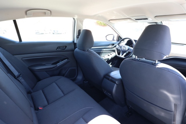 2023 Nissan Altima 2.5 SV photo 14