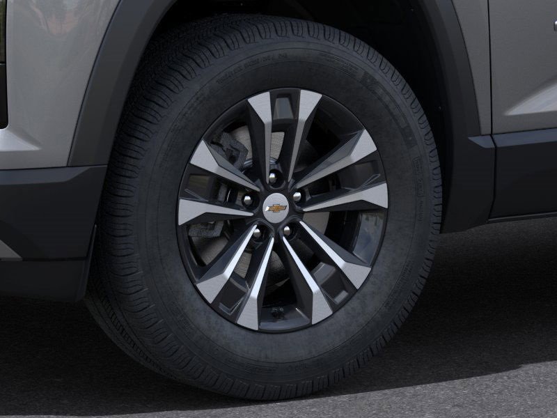 2026 Chevrolet Equinox LT photo 4