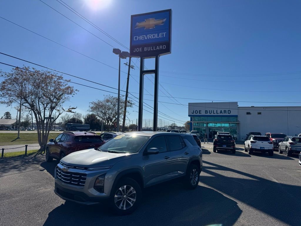 2026 Chevrolet Equinox LT's photo