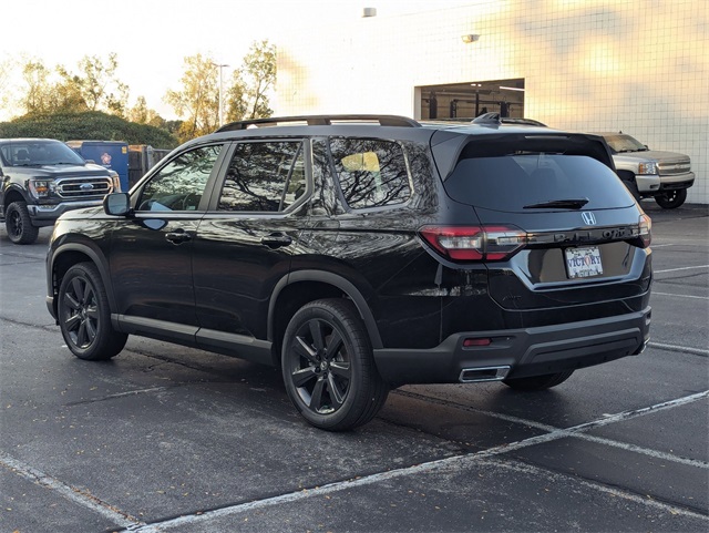 2025 Honda Pilot Sport photo 8