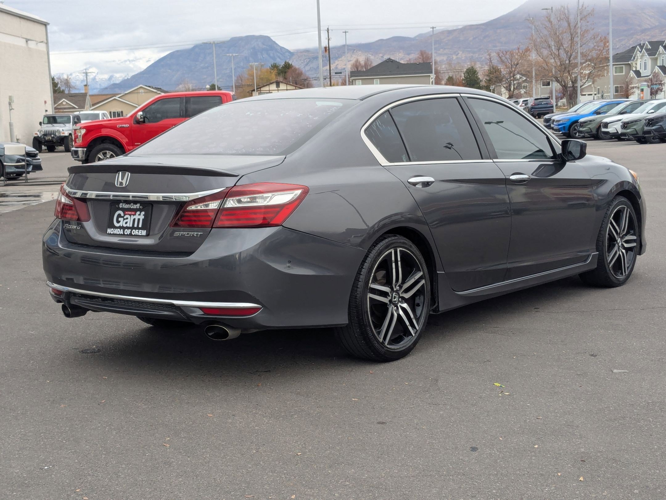 2016 Honda Accord Sport photo 3