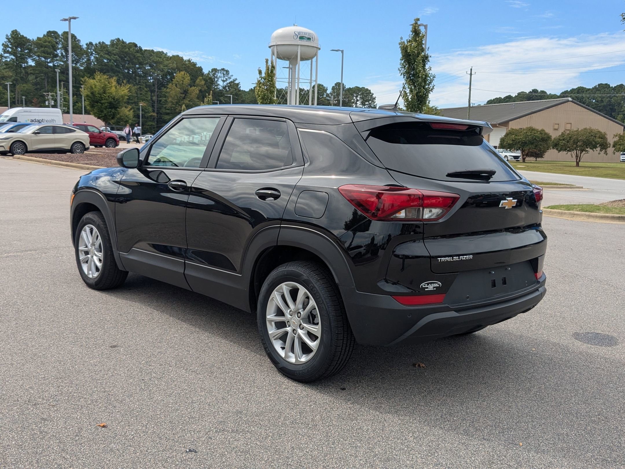 2024 Chevrolet Trailblazer LS photo 9