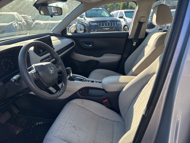 2023 Honda HR-V LX photo 14