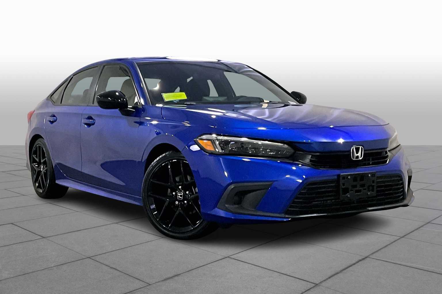 2022 Honda Civic Sport photo 2