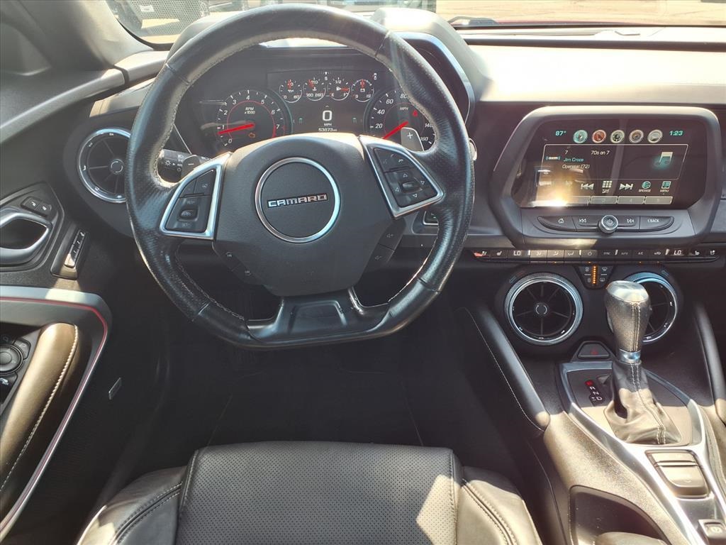 2018 Chevrolet Camaro 2LT photo 4