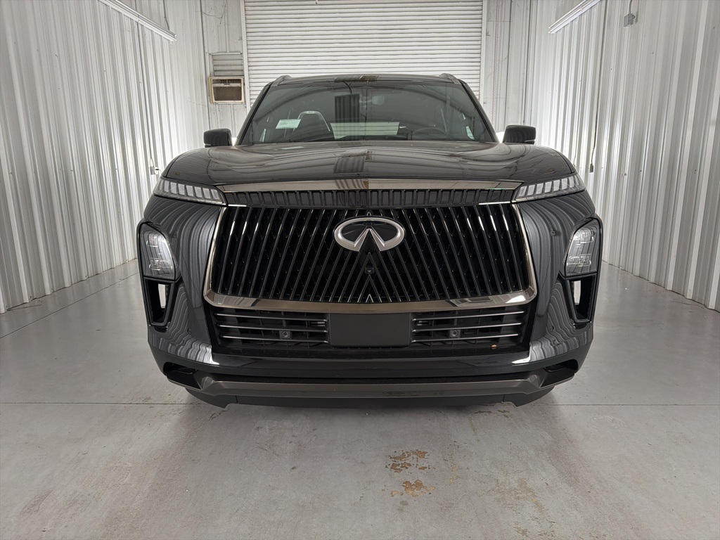 2026 Infiniti QX80 photo 3