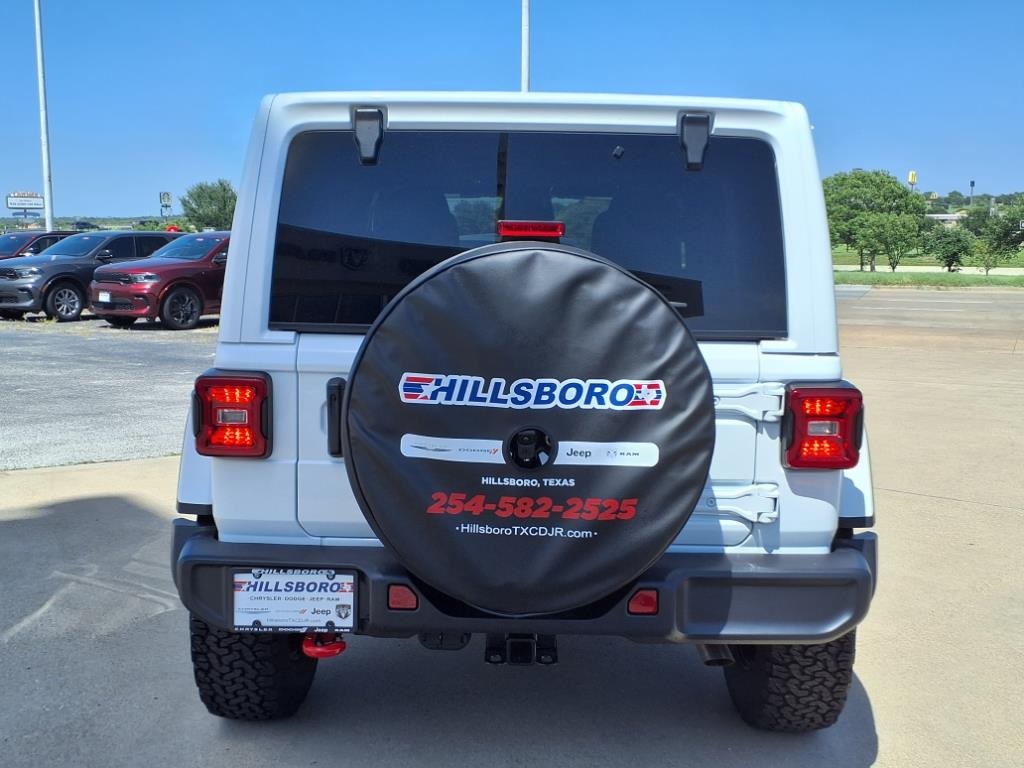 2025 Jeep Wrangler Rubicon photo 6