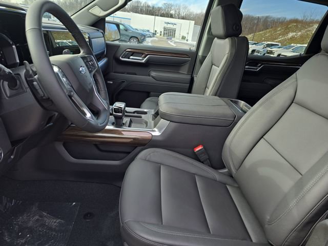 2026 Chevrolet Silverado 1500 LT Trail Boss photo 4