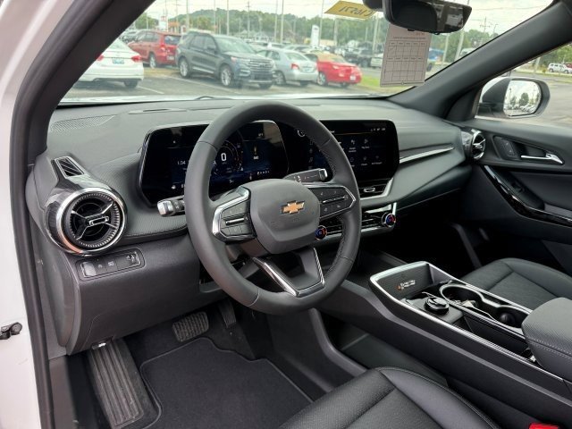 2026 Chevrolet Equinox LT photo 9