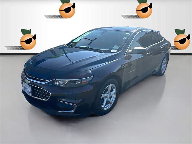 2018 Chevrolet Malibu LS photo 3
