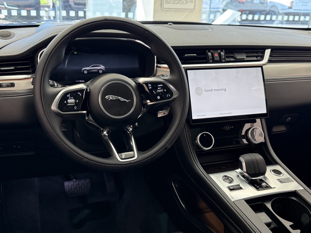 2026 Jaguar F-PACE P250 R-Dynamic S photo 13