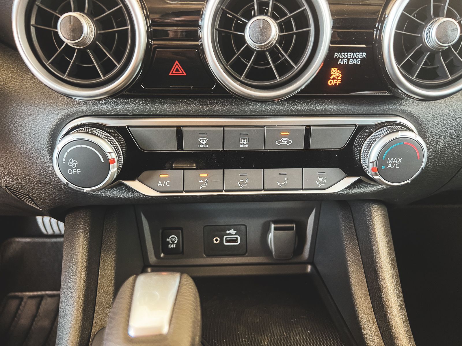2025 Nissan Sentra S photo 15