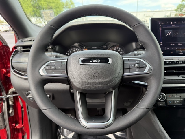 2025 Jeep Compass Latitude photo 21