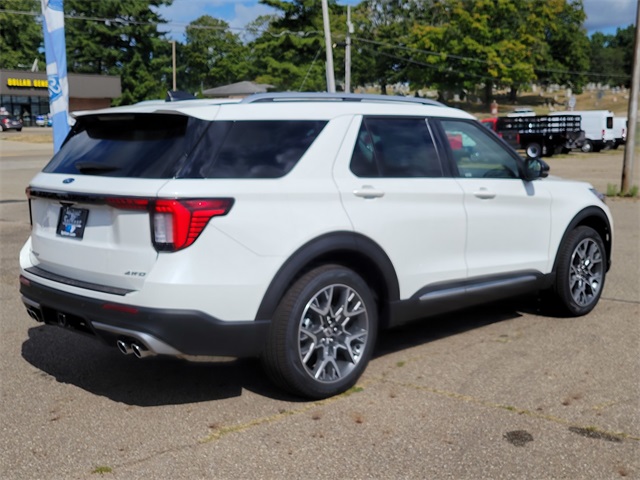 2025 Ford Explorer Platinum photo 4