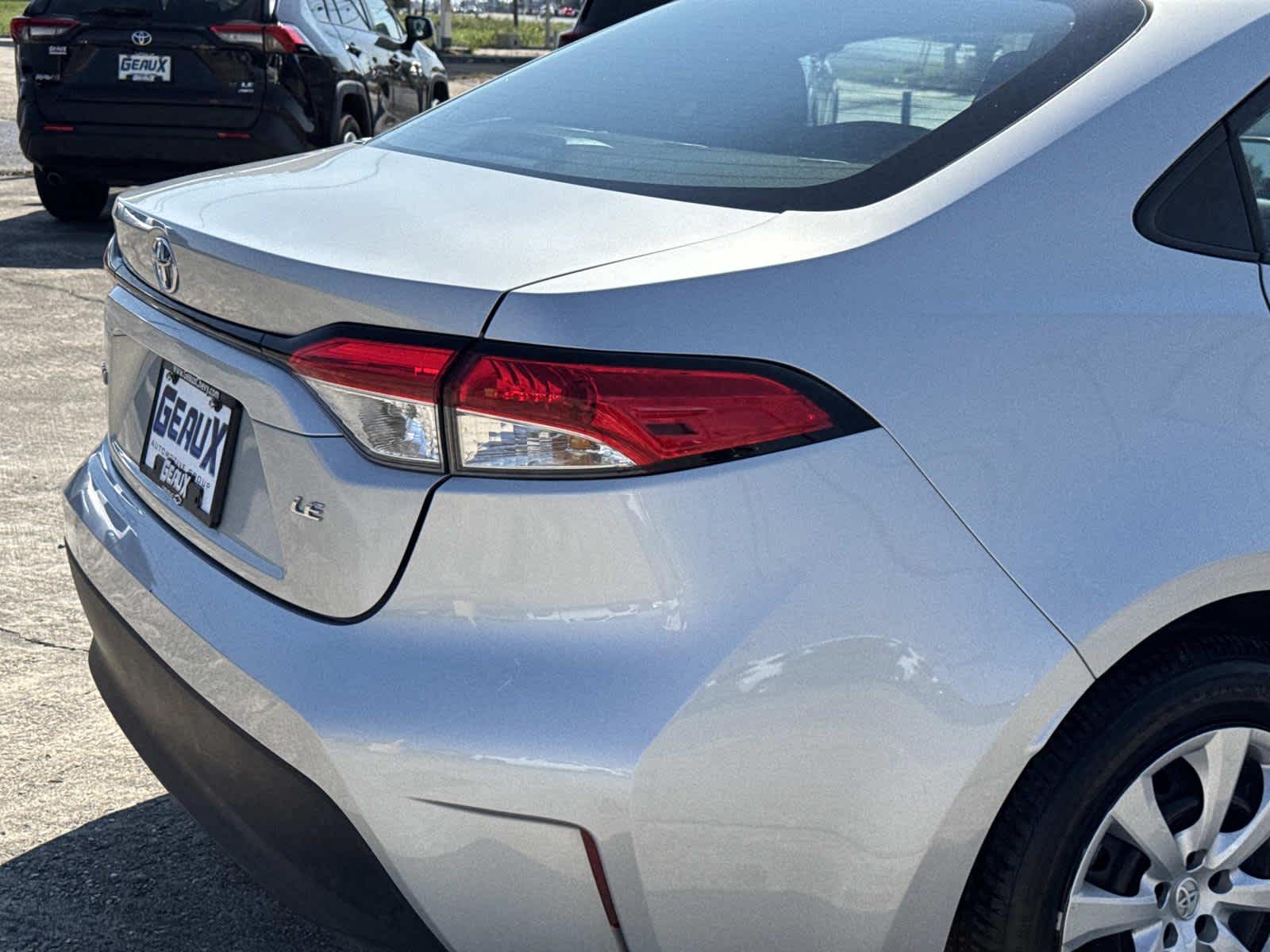 2024 Toyota Corolla LE photo 10