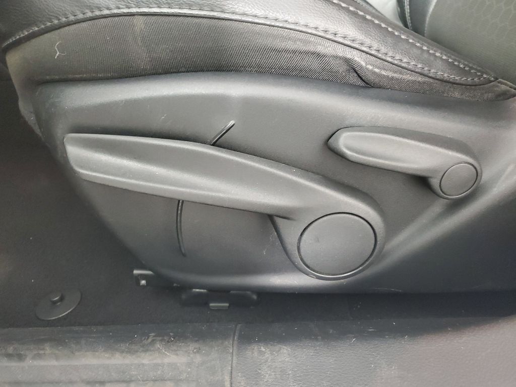 2021 Jeep Compass Altitude photo 26