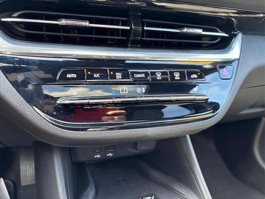 2024 Buick Envista Avenir photo 26
