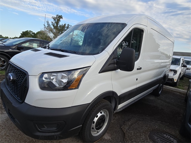 2025 Ford Transit Cargo Van photo 3