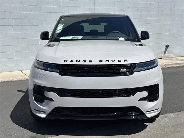 2025 Land Rover Range Rover Sport P460e Dynamic SE photo 4