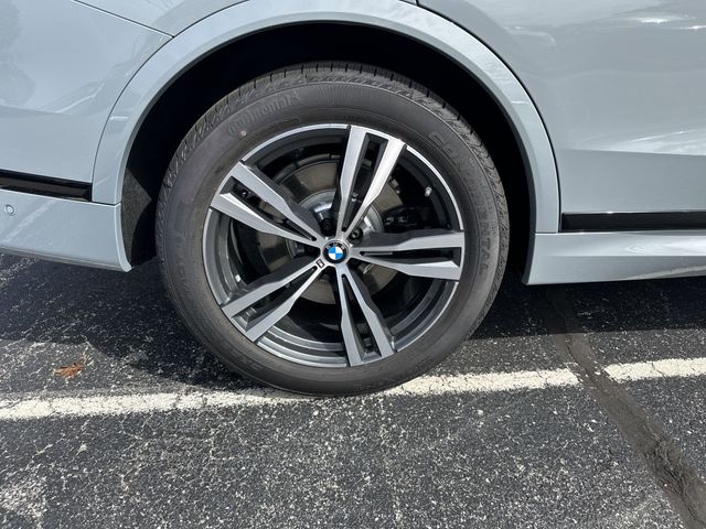 2026 Bmw X7 xDrive40i photo 3