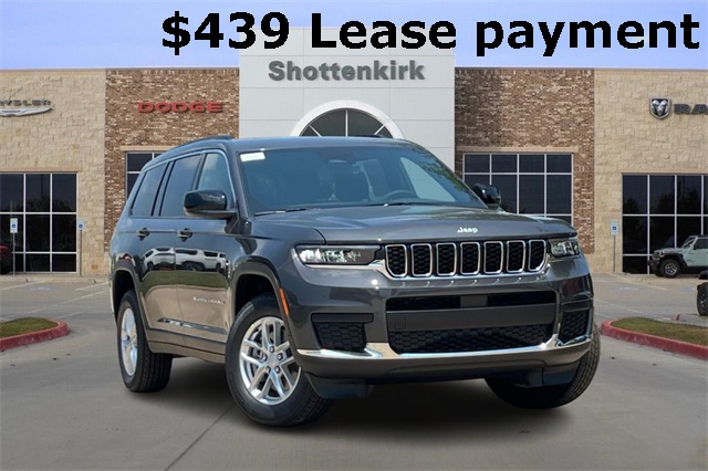 2025 Jeep Grand Cherokee L Laredo's photo