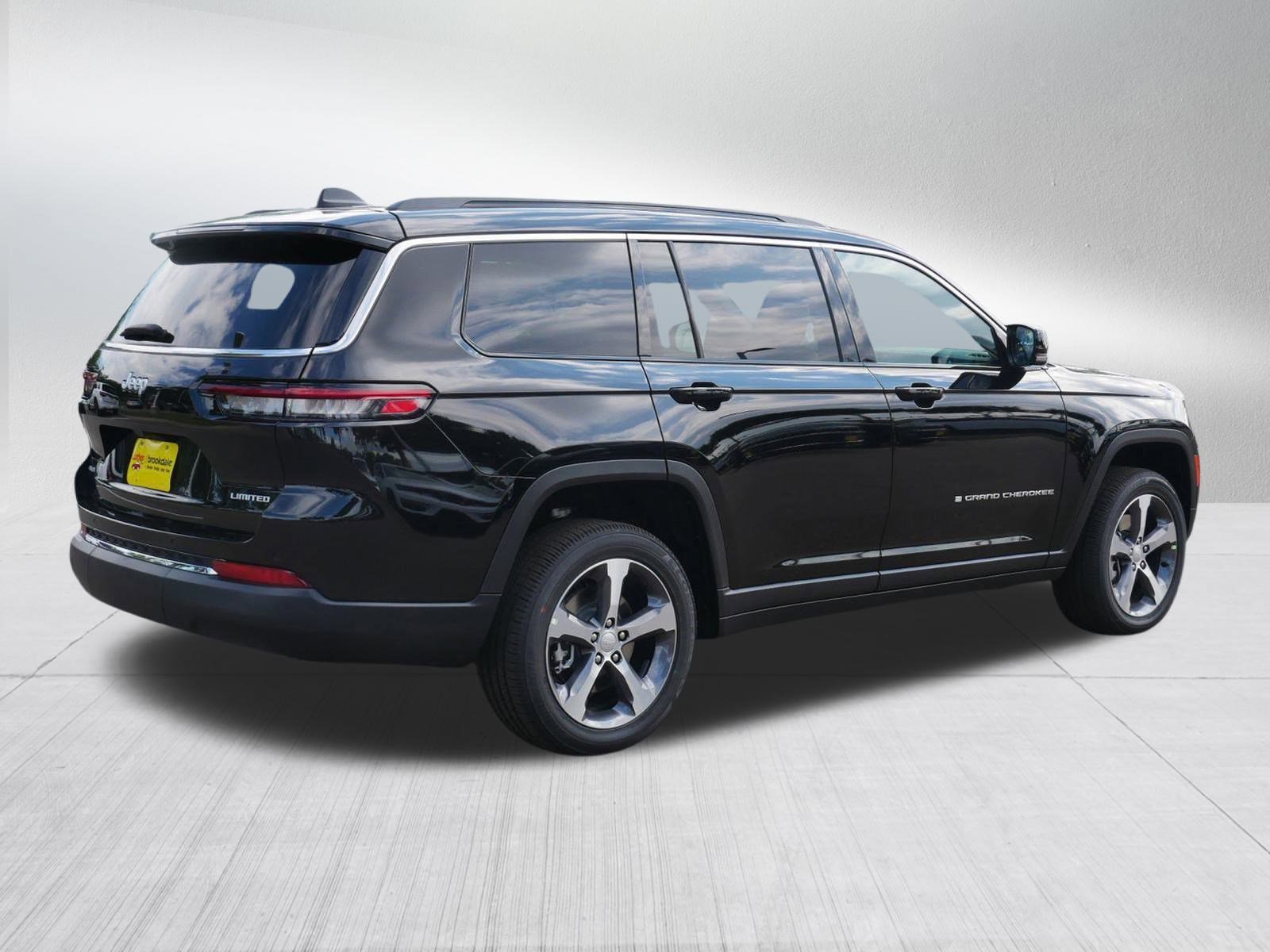 2025 Jeep Grand Cherokee Limited photo 4