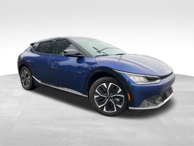 2023 Kia EV6 Wind's photo