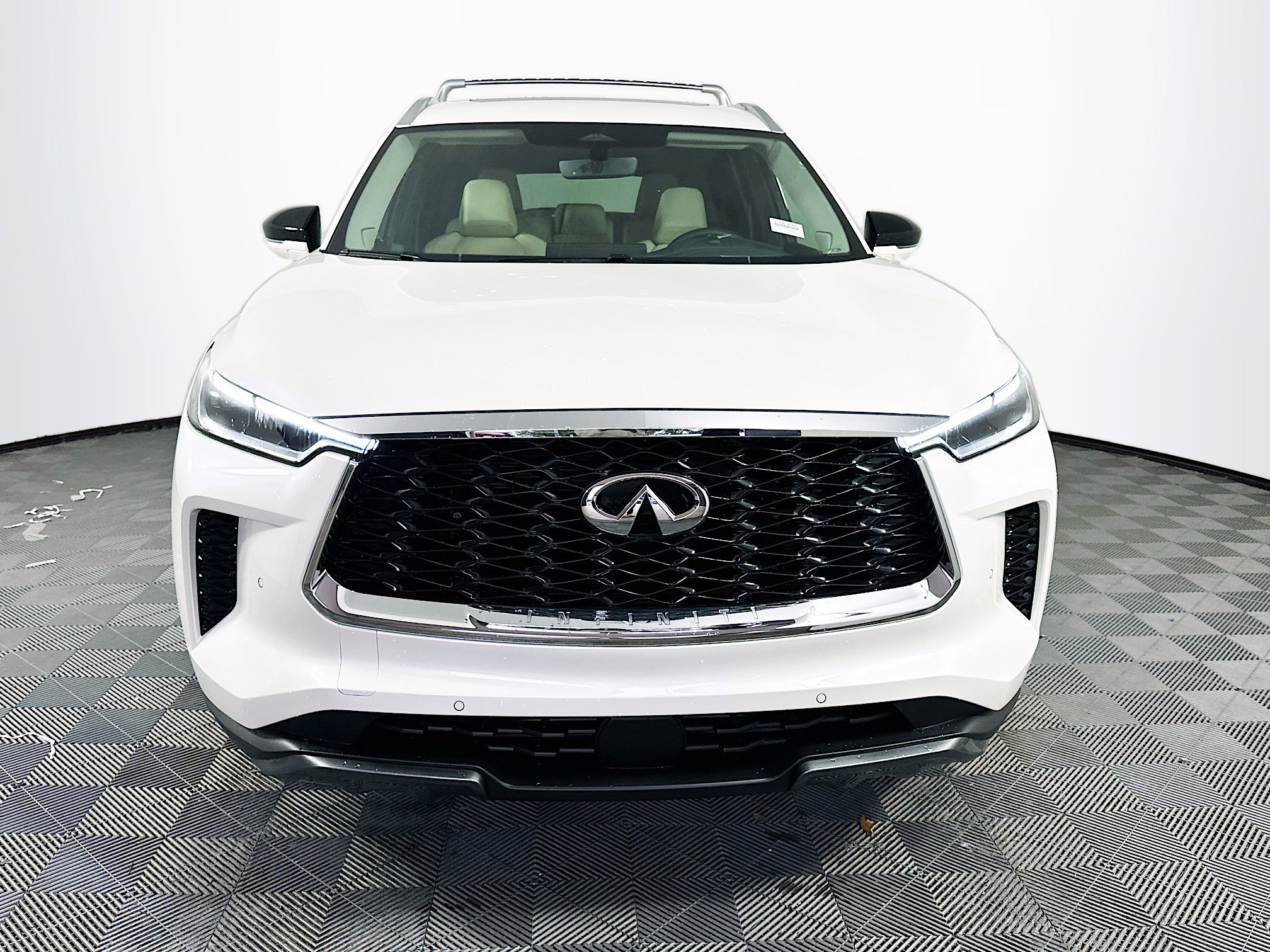 2025 Infiniti QX60 Sensory AWD photo 2