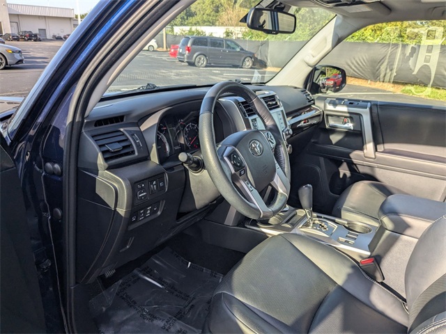 2023 Toyota 4Runner Limited photo 2
