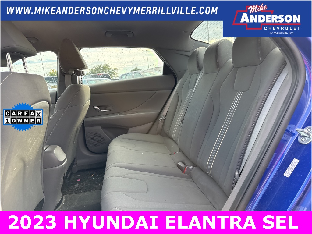 2023 Hyundai Elantra SEL photo 12