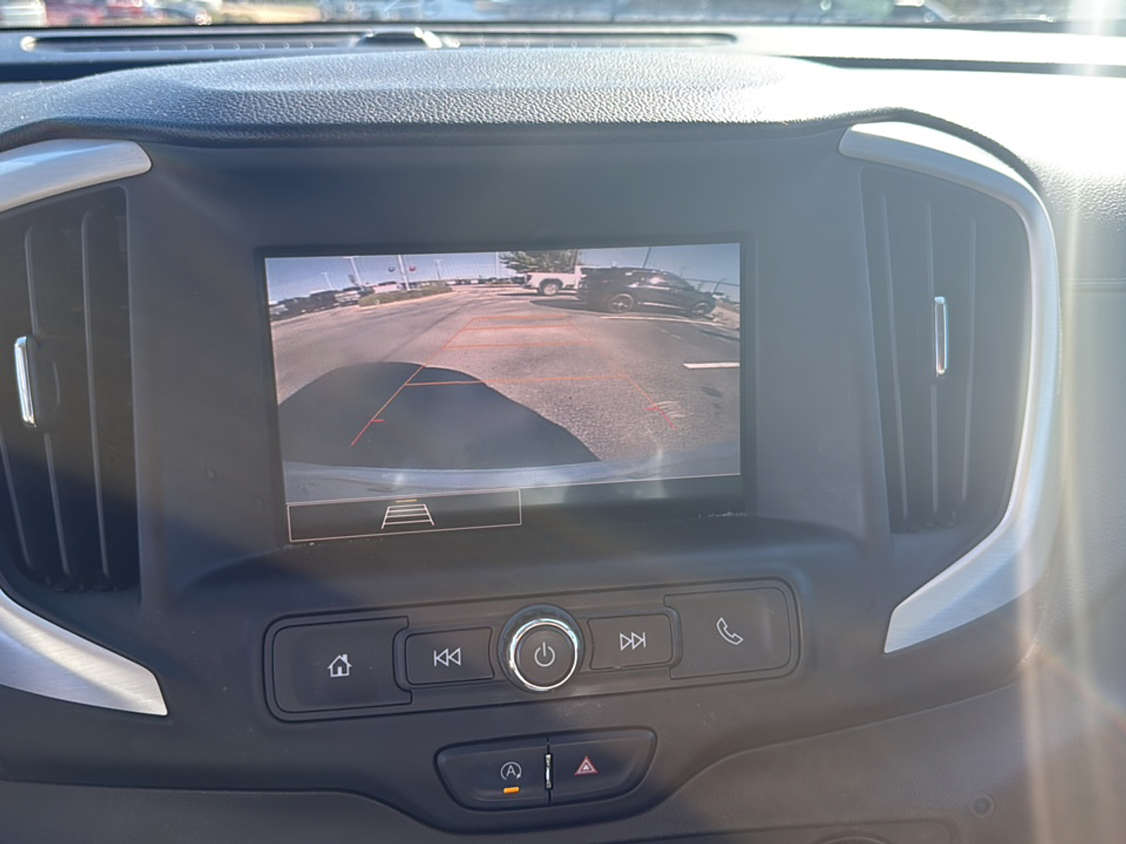 2022 Gmc Terrain SLE photo 3