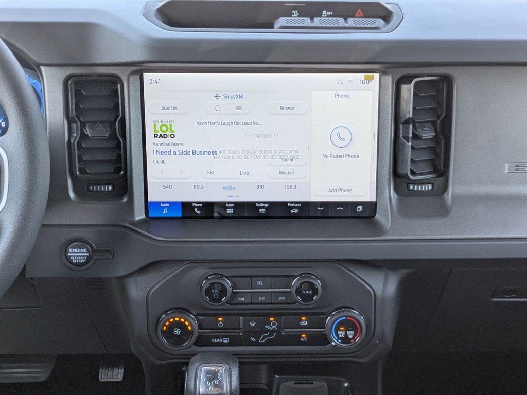 2025 Ford Bronco Base photo 17