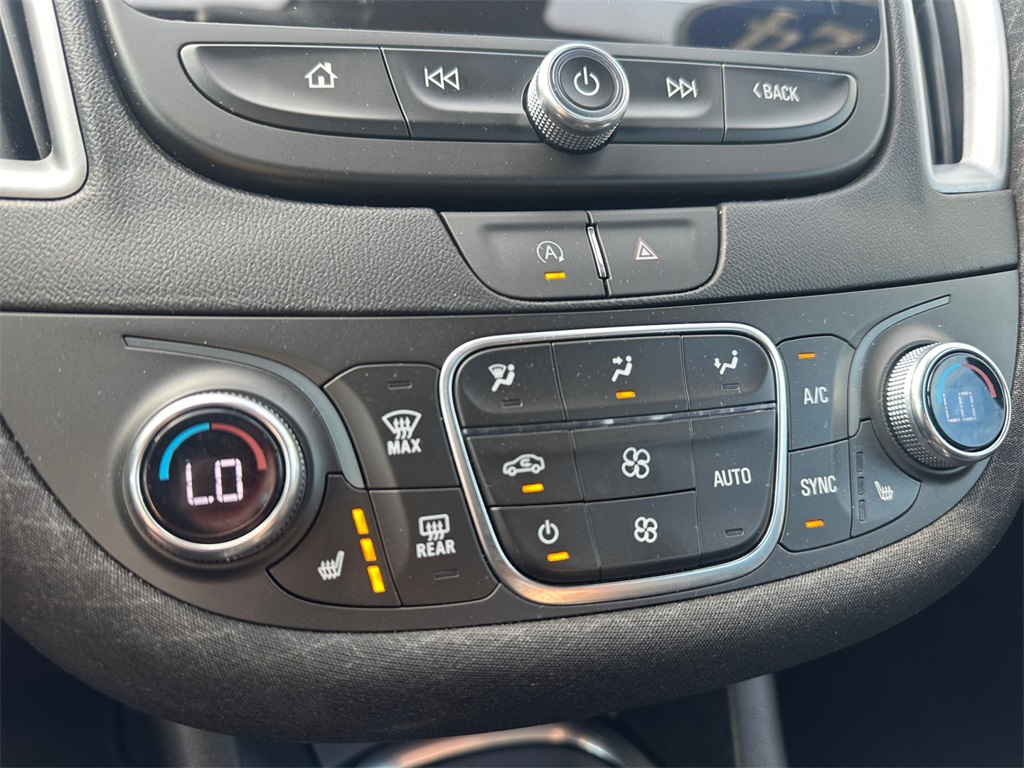 2024 Chevrolet Malibu 1LT photo 23