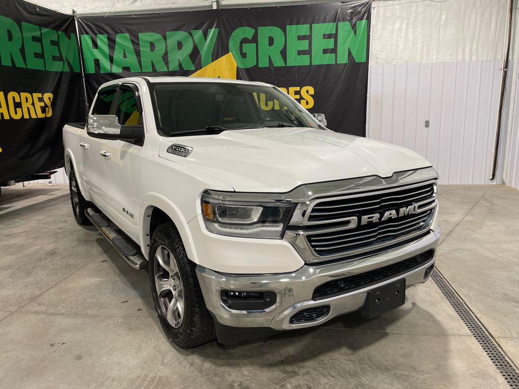 2019 Ram 1500 Laramie photo 3