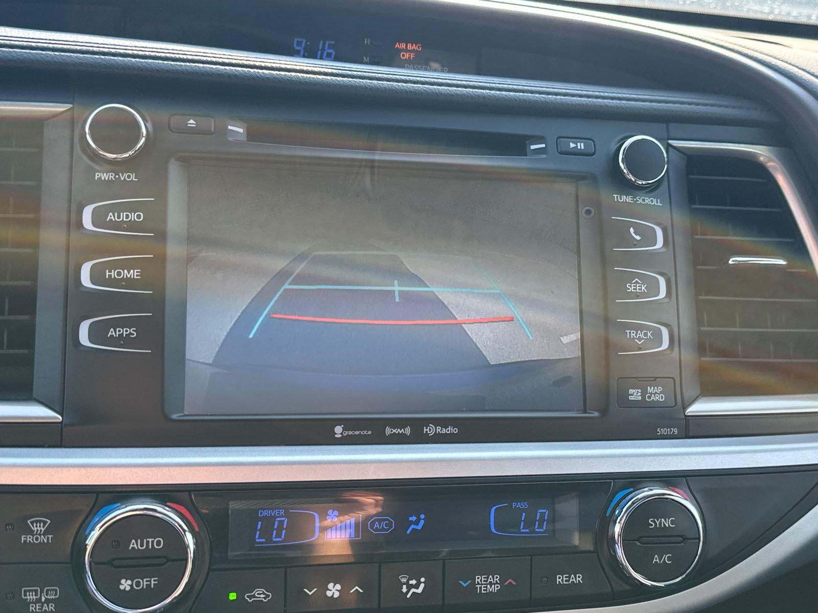 2018 Toyota Highlander XLE photo 17